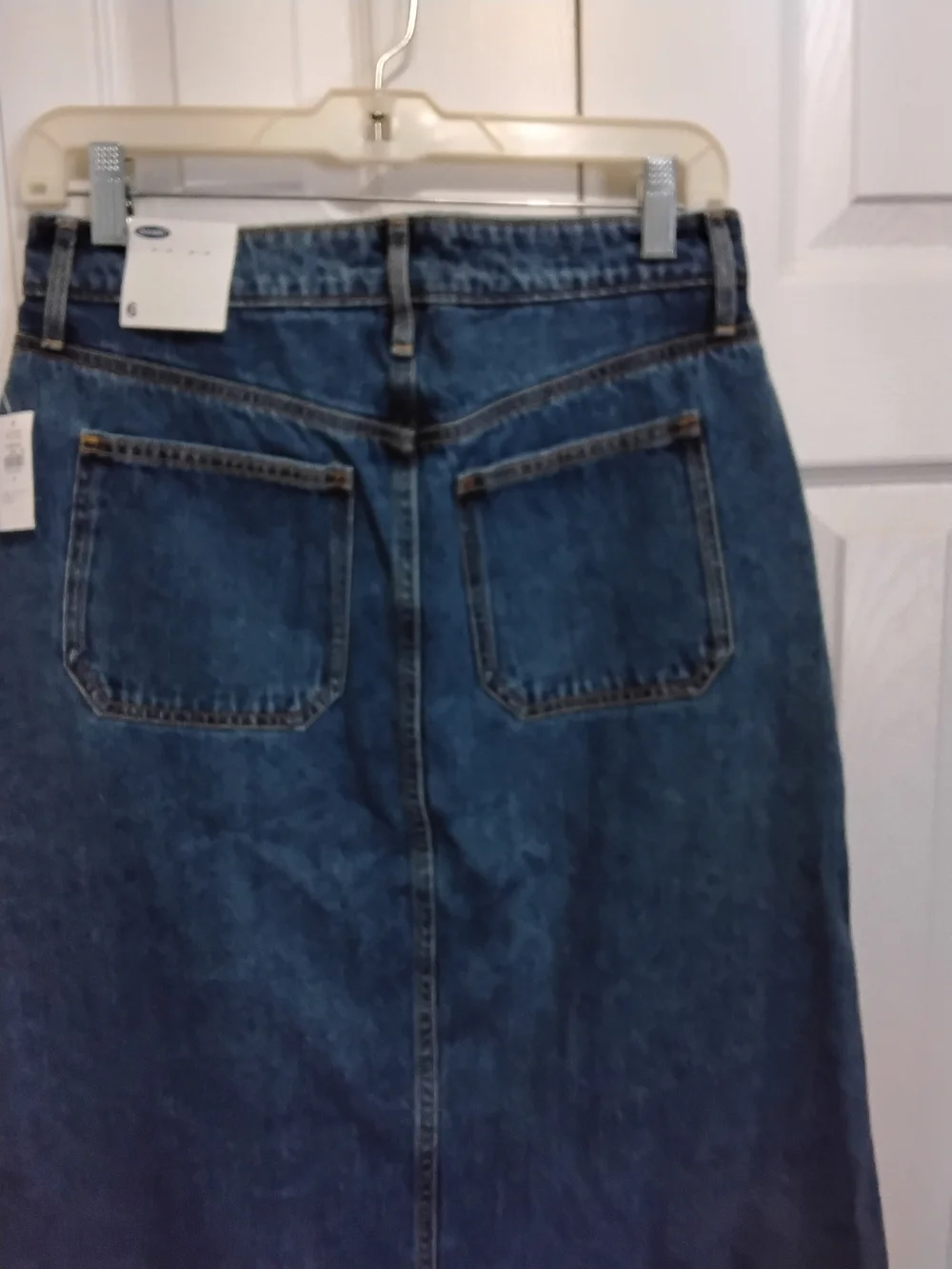Old Navy Blue Denim Button-Front Skirt - Picture 7 of 10